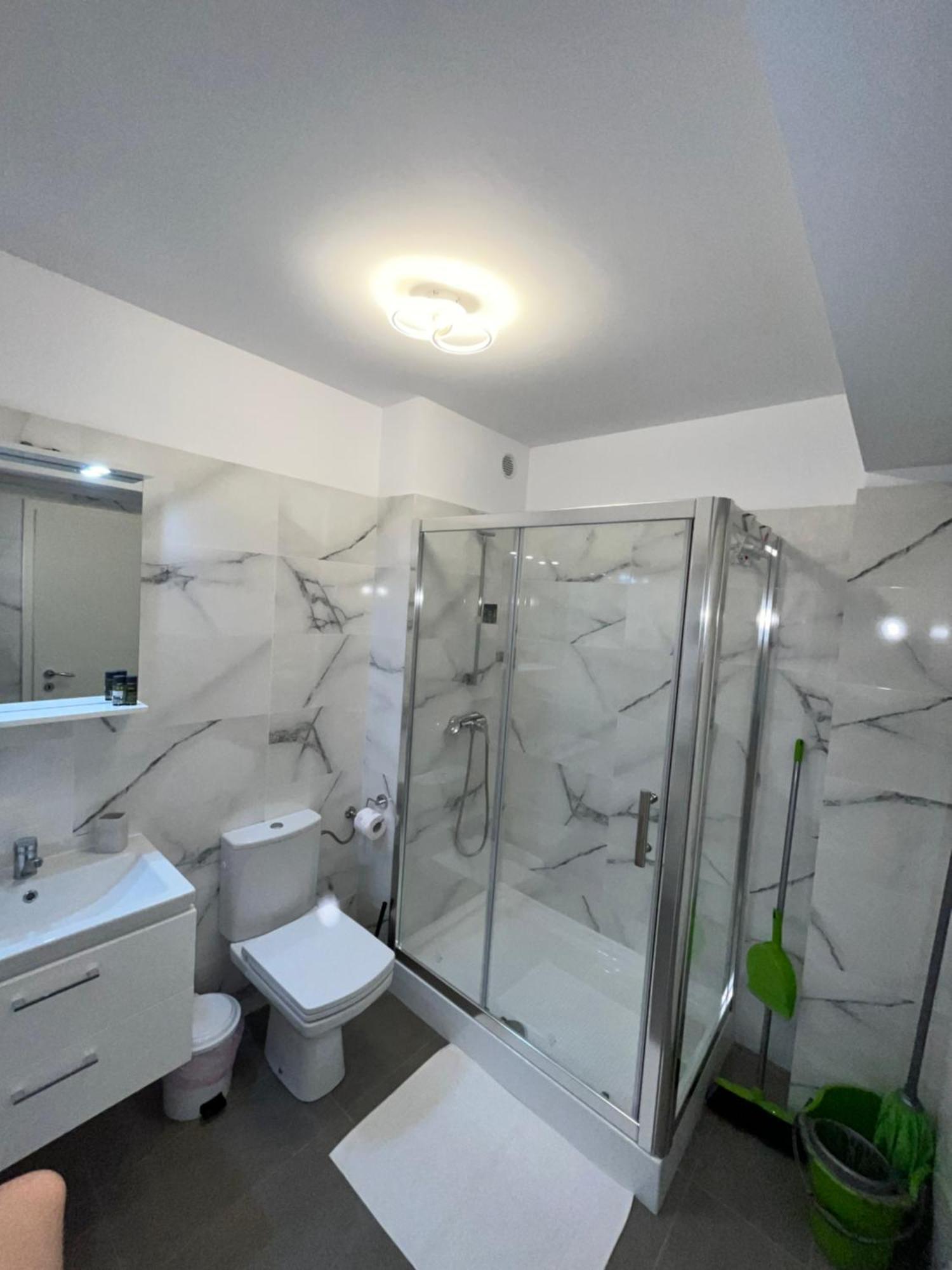 Apartamento Stepo Sunset Bucarest Exterior foto