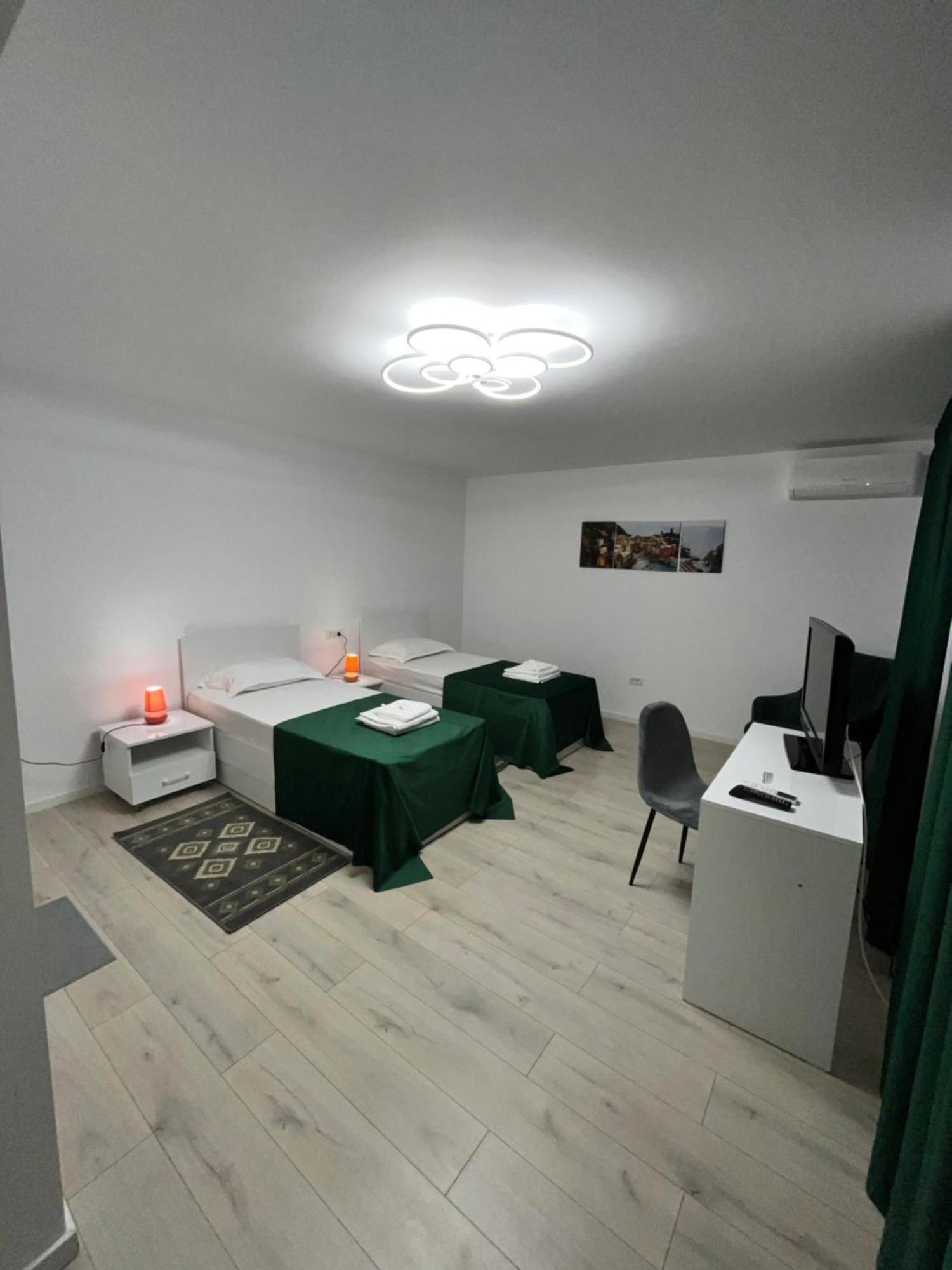 Apartamento Stepo Sunset Bucarest Exterior foto