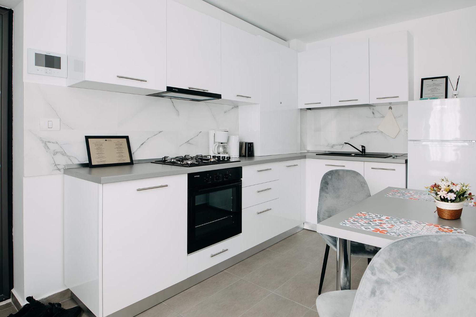 Apartamento Stepo Sunset Bucarest Exterior foto